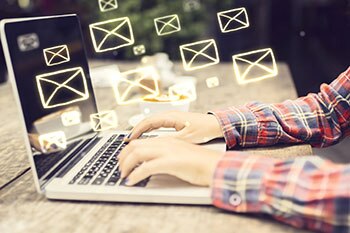 bc_20181010_Email-Marketing-101-for-Small-Business-The-Dos-and-Donts-v2
